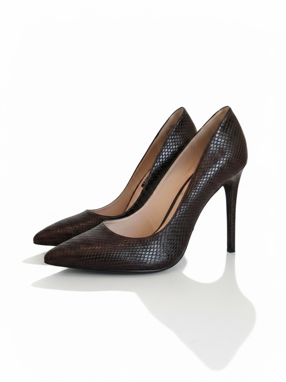 Nine West 9M Brown/Burgundy Leather Snakeskin Embossed Pointed Toe Pumps Heels